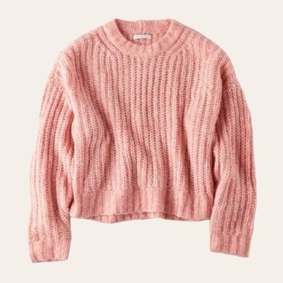 American Eagle Outfitters Sweaters - AE Cozy Crew Neck Sweater 💕
